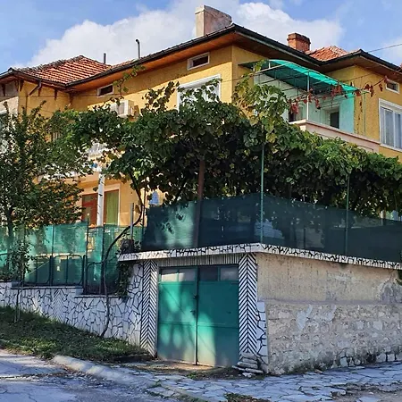 Сладко Безделие - Градински Апартамент Apartment