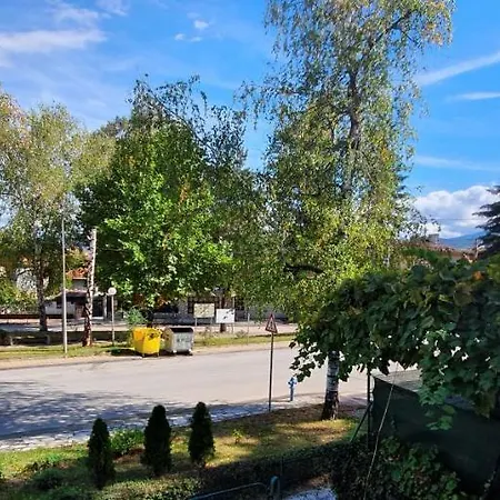 Сладко Безделие - Градински Апартамент Apartment Velingrad