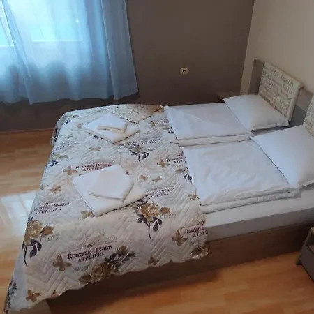 Сладко Безделие - Градински Апартамент Velingrad